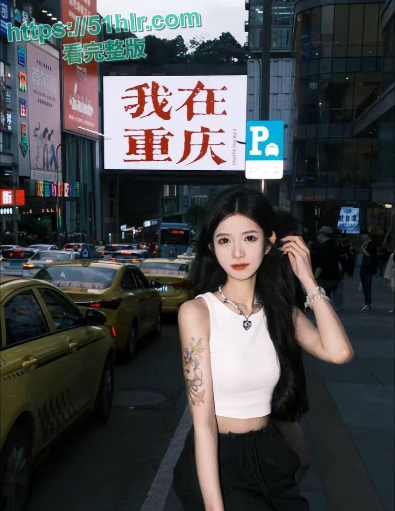 抖音网红【李思悦】的桃色风波！颜值身材超诱人，穿性感黑丝化身骚妹母狗，快感无限，高潮迭起