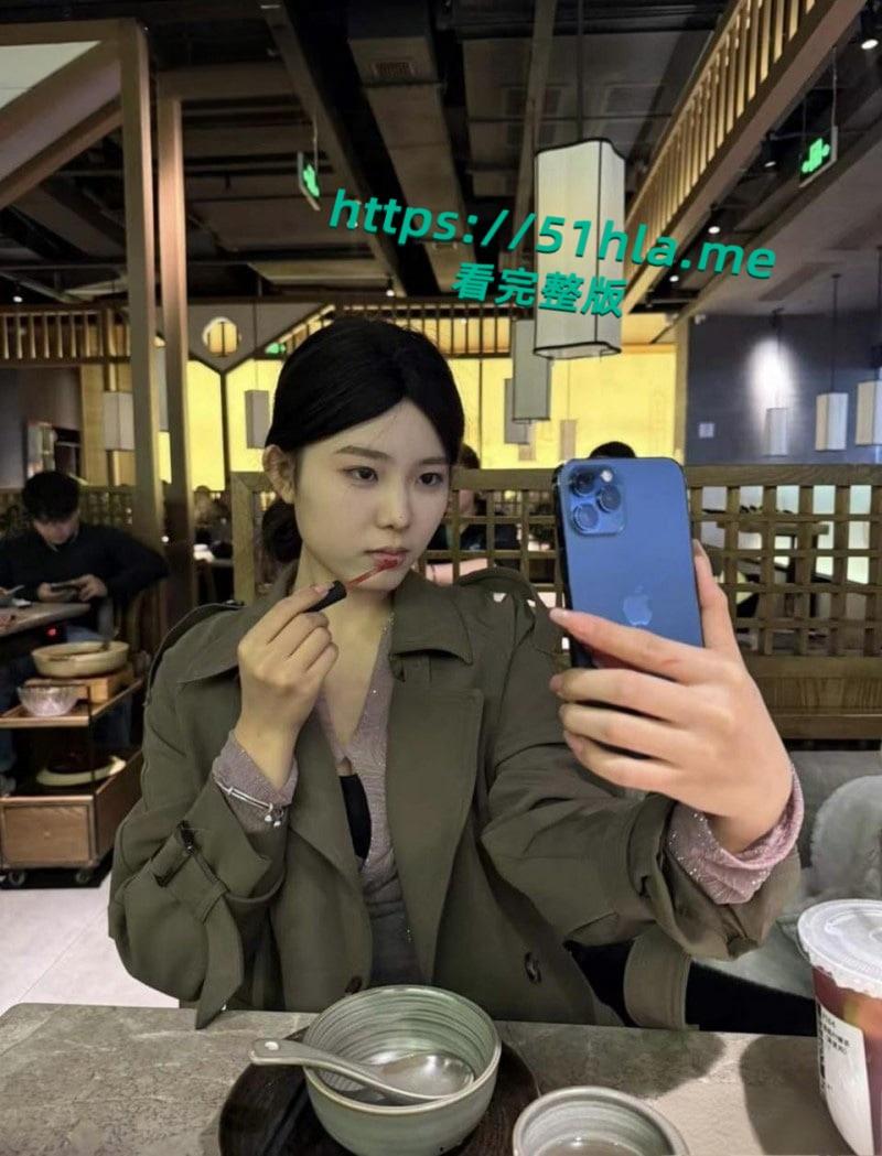 江苏淮安护理职业学校【秦雅琪】痴迷网恋撩骚,惨遭炮友曝光不雅私拍,肥臀美乳娇艳欲滴!