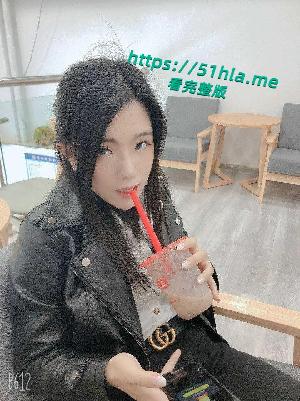 SM圈资深玩家新手极品小母狗，初次调教乖乖女跪舔脚趾，贴心伺候M属性拉满！