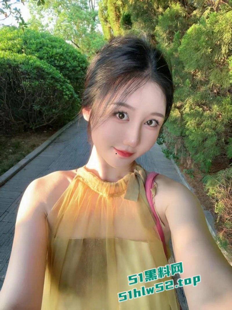 乱伦系列之嫂子,丝袜控长腿嫂子,趁家里没人与嫂子翻云覆雨,情趣装肛交,爽到嫂子直呼要被撑爆!