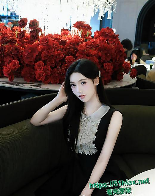 北京三里屯姚铭芮和炮友居家激情视频流出 夜店女王深喉吞精 翘臀后入浪叫销魂