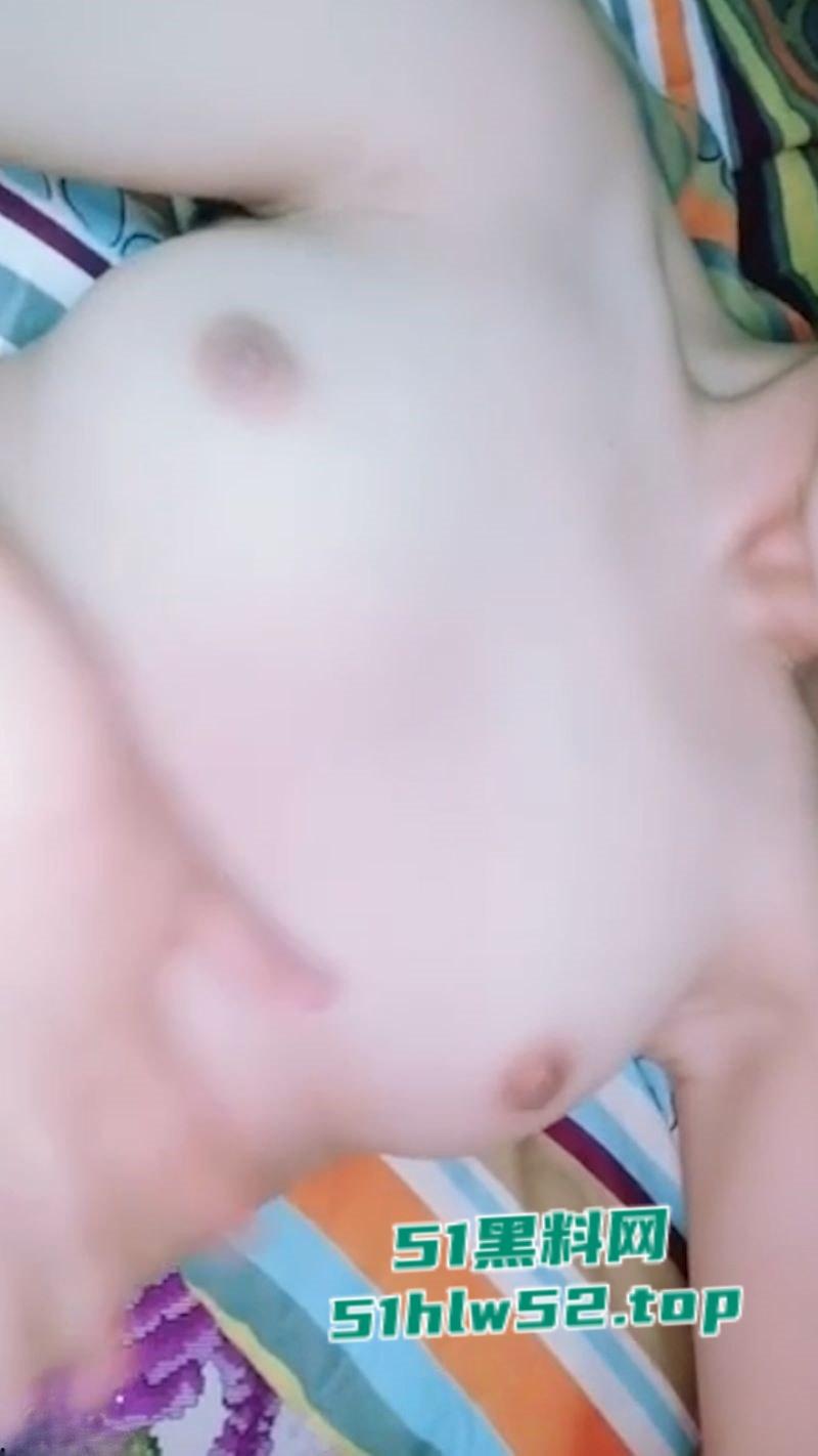 深圳大学刚毕业踏入社会的湖南妹子,骚逼约炮纯粹为了满足性需求,瓜友们福音在世女菩萨!