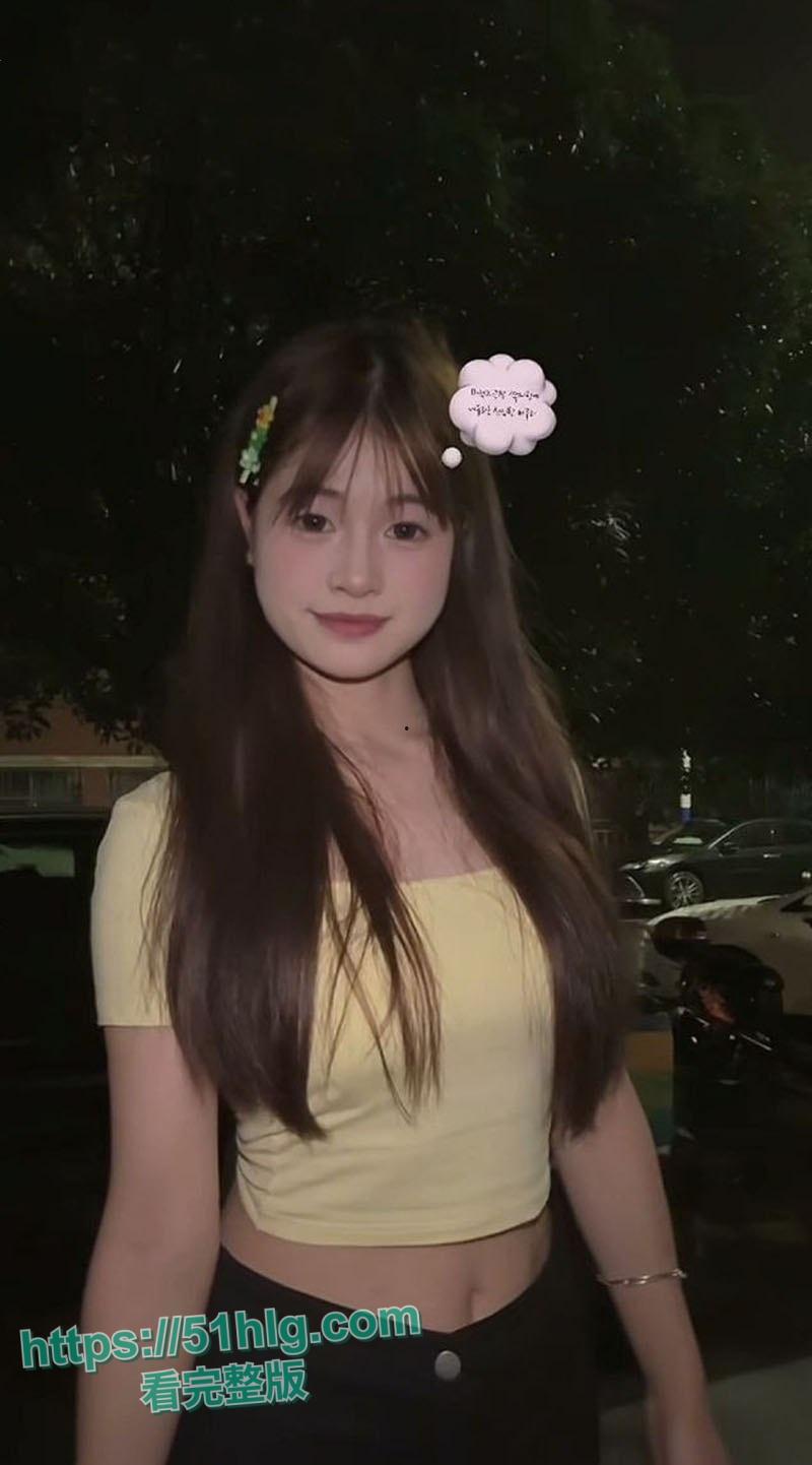 【安徽】00后极品嫩妹【张艳明】和男友私密激情！各种性爱姿势撩人心弦， 反差感爆棚