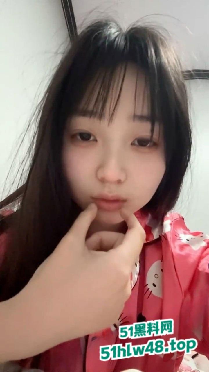 郑州轻工业大学【王梦晓】小甜妹私下却性欲爆棚，巨乳翘臀被猛男操得魂飞魄散。