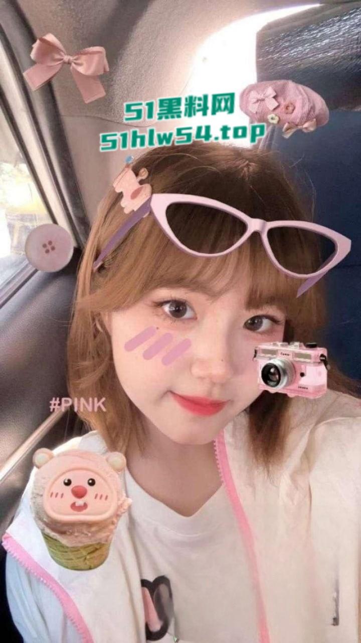 湖南大学白嫩萝莉女大学生【孙奥奥】遭金主包养,美臀粉穴侧方位后入,不玩无套内射都对不住这小粉穴!