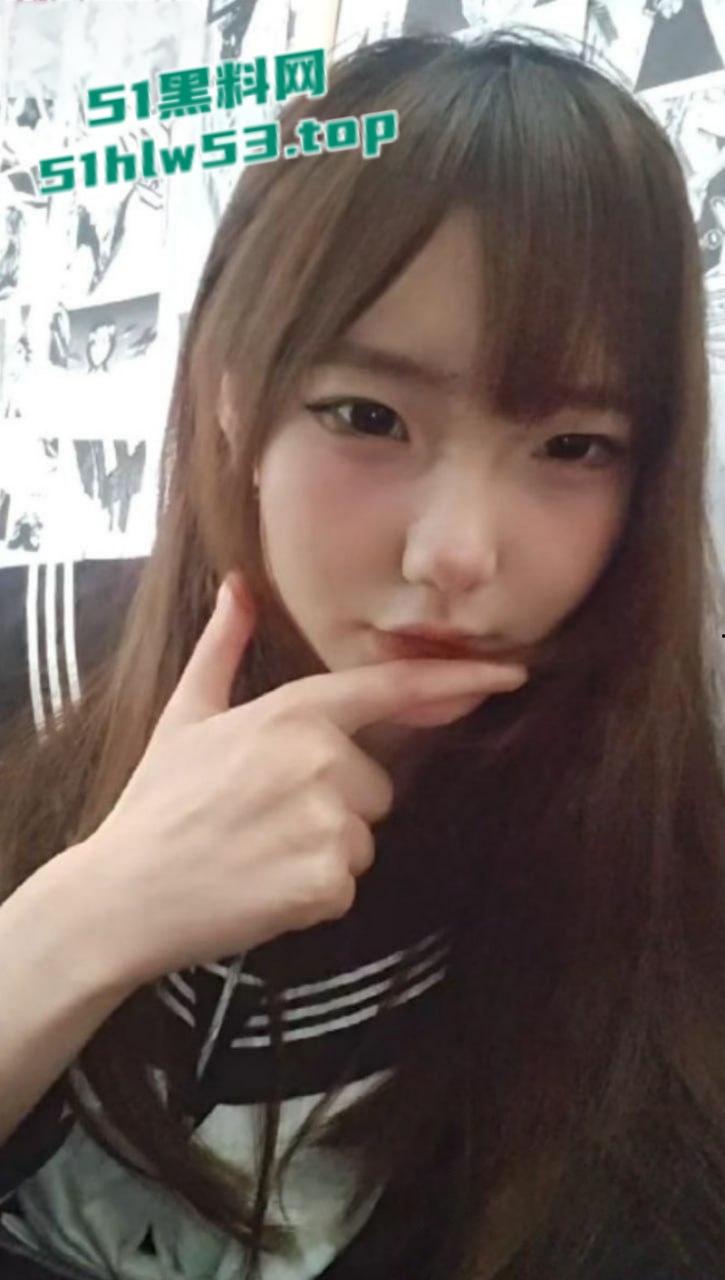 湖北咸宁崇阳县拜金女【徐然】背着男友出轨网恋奔现,惨遭假富二代爆操一顿后无情曝光!