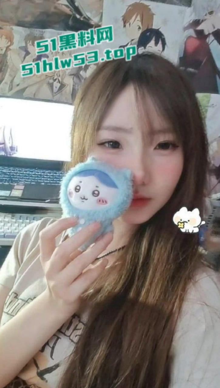 湖北咸宁崇阳县拜金女【徐然】背着男友出轨网恋奔现,惨遭假富二代爆操一顿后无情曝光!