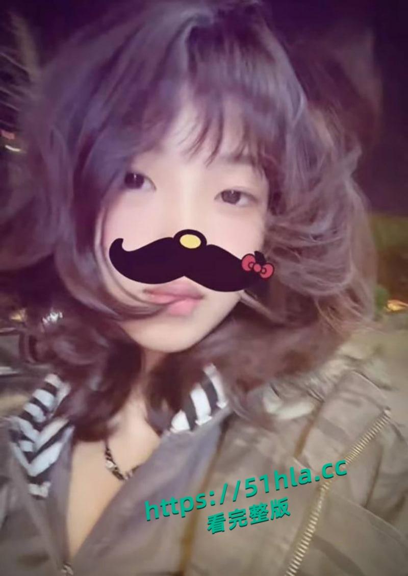 湖南软件技术职业技术大学【李思瑾】脚踏三只船翻车,网络聊骚约炮奔现男网友视频被曝光!