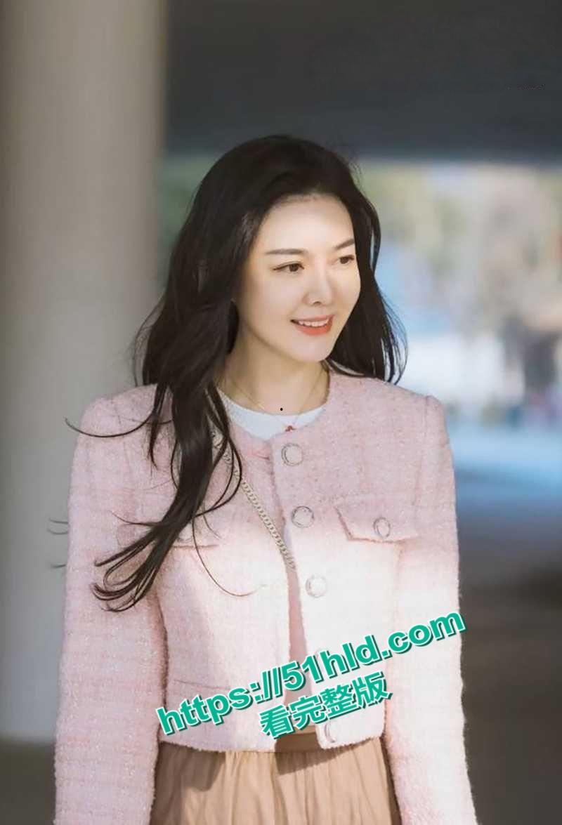 商界女神【徐晓佳】不雅视频流出,富豪裸聊玩自慰全程露脸,裸浴掰穴妥妥的商界海后!