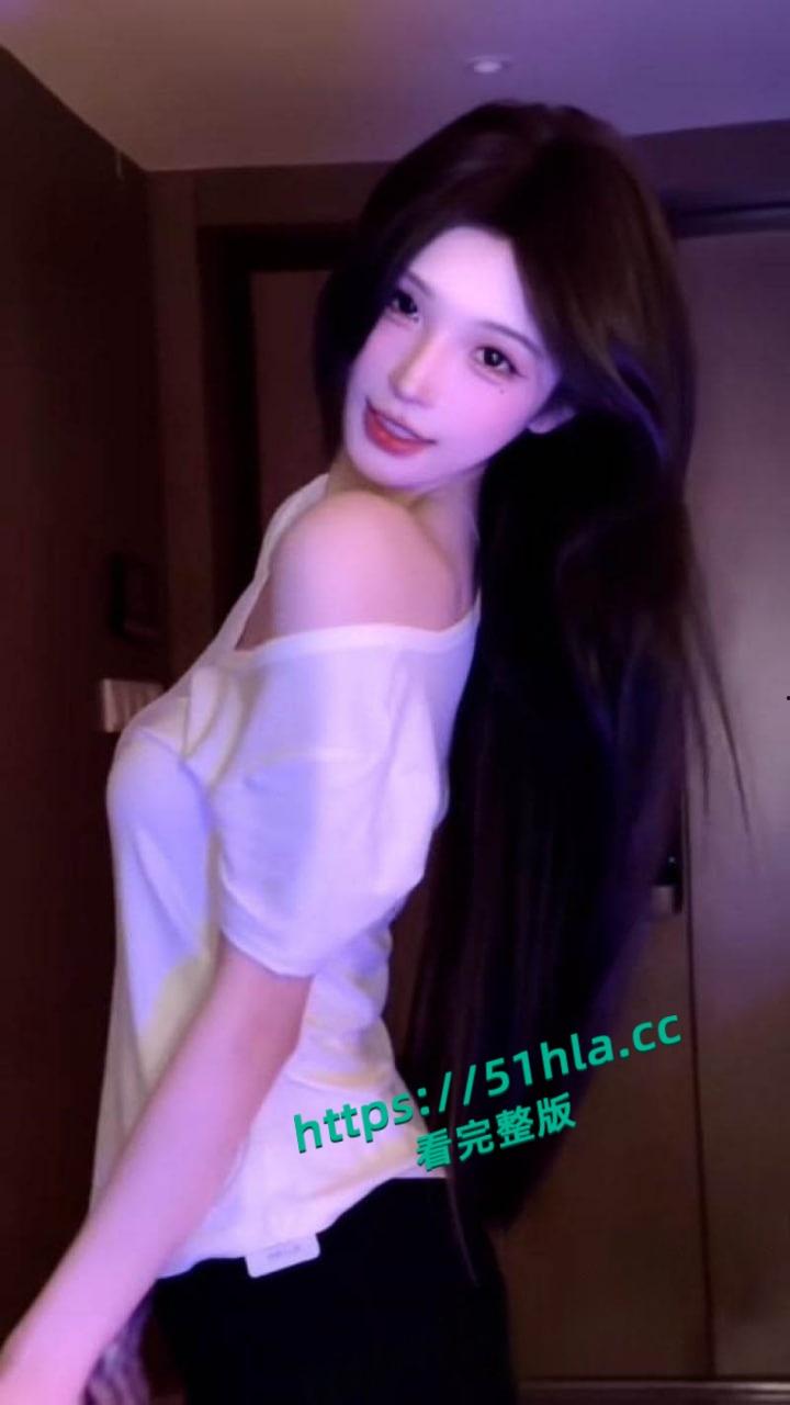 抖音600万粉丝女网红【若琳pepper】漏点风波!直播真空连线故意漏点,微露粉嫩大奶尽显淫态诱惑感拉满!