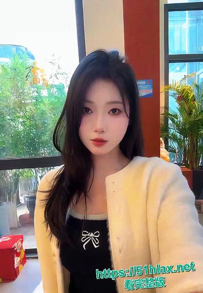 高颜值极品嫩妹与男友性爱视频泄露 露脸超骚口交吞吐 激情暴插揉奶诱惑