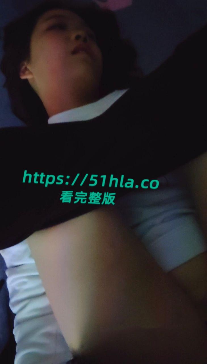 上海第二工业大学【张嘉懿】露脸私密视频流出,自慰做爱全记录,分手后渣男曝光母狗调教!