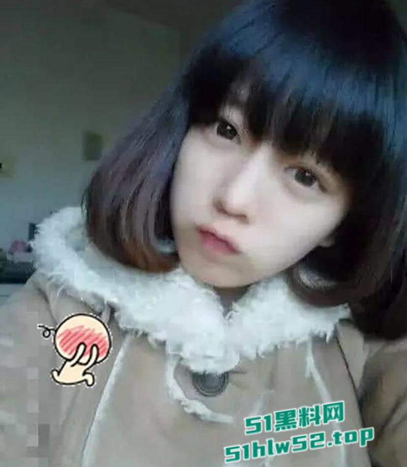 后续更新,抖音网红【呆妹儿小霸王】直播间回应曝光事件,多次强调不是自己却没证据自证,早期背刺【旭旭宝宝】更多黑料扒出!