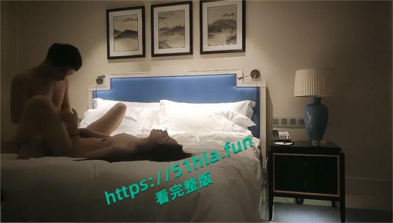 文轩探花,重金约战网红脸气质御姐,身姿优美长相温柔,多体位激情交欢娇喘勾魂夺魄!