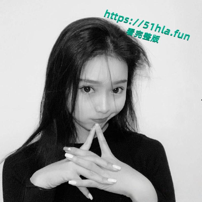 舞蹈系校花【秋燕燕】炮友调教拍摄，舞蹈服勾勒完美曲线，深喉口交秀精湛口技！