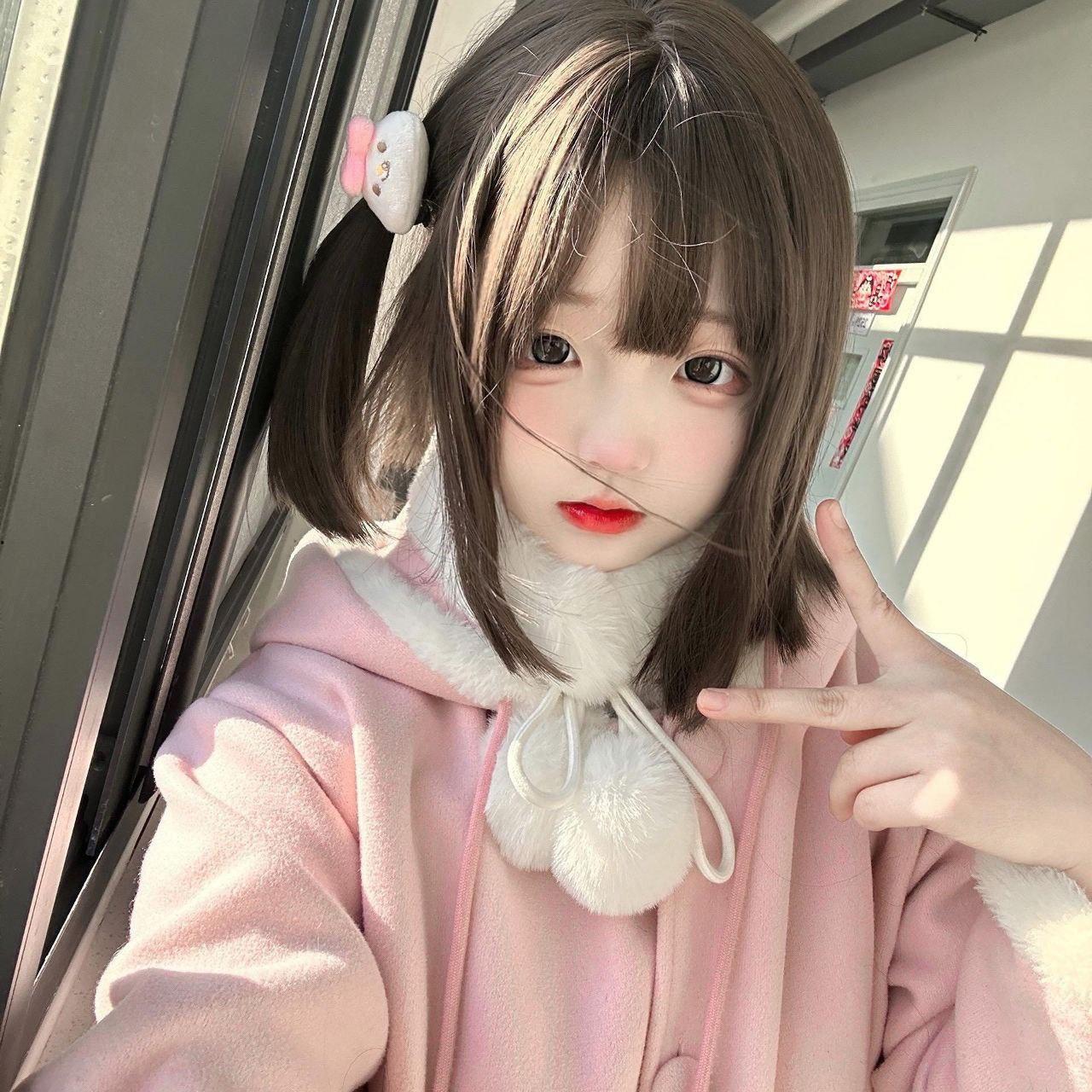 海南师范大学二次元萝莉林昕艺约炮金主视频泄密 白嫩紧致的白虎穴被大屌暴力输出 萝莉与母狗形象的超大反差 瓜友有眼福了