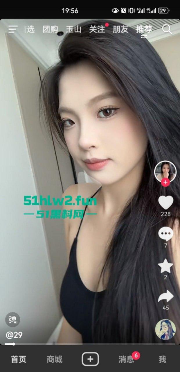 顶级约炮大神【蔬菜高汤】约啪学生妹子系列合集，口交深喉吞精无套内射灌满肉洞。