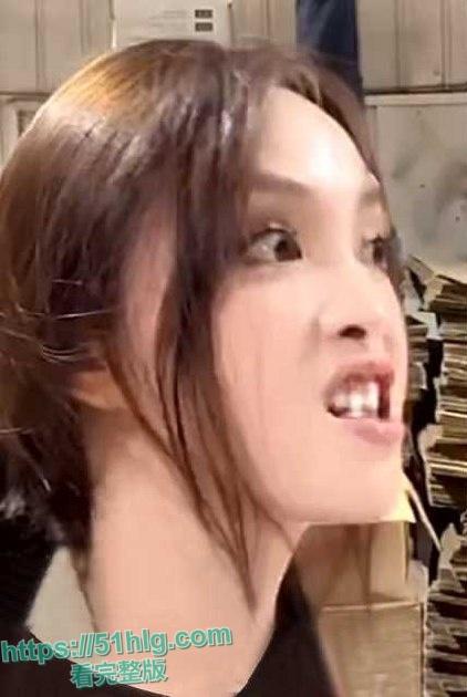 亚太全球菲凡直播间主播和厂商干起来了，打耳光啪啪作响，感觉不像是演的 网友建议报警