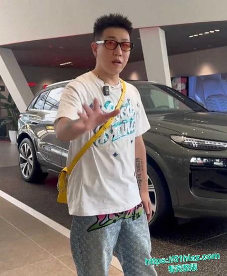 千万网红老白与滑雪圈美女陪玩事件 3000陪滑费给不起 女主直播发声控诉白嫖行为 却被扒出是高端外围转型 露脸实锤曝光很骚很会撩