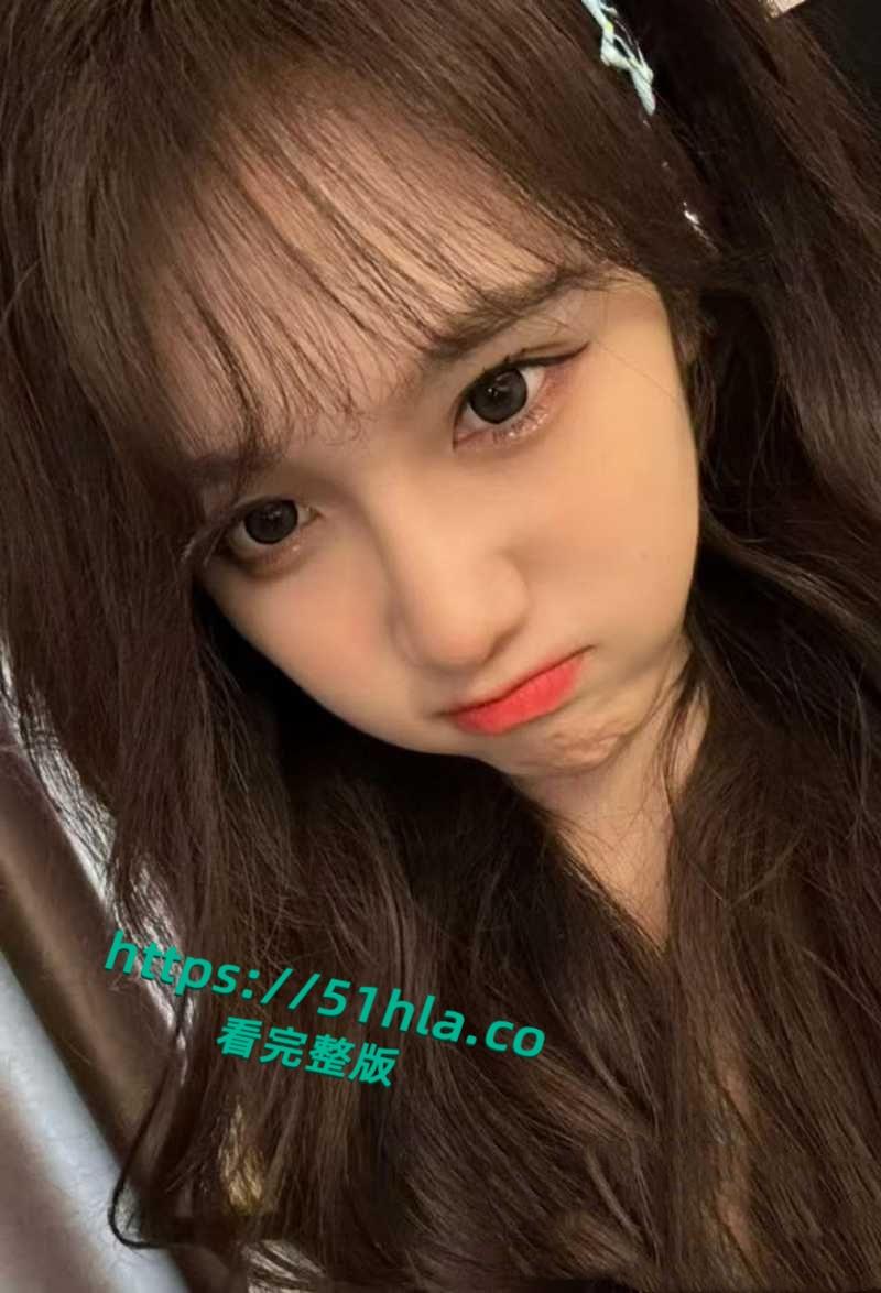 东北性感骚鸡【宋思洋】与前男友性爱视频微信撩骚，私下约炮被打桩爆操，满嘴骚话对白超淫荡！