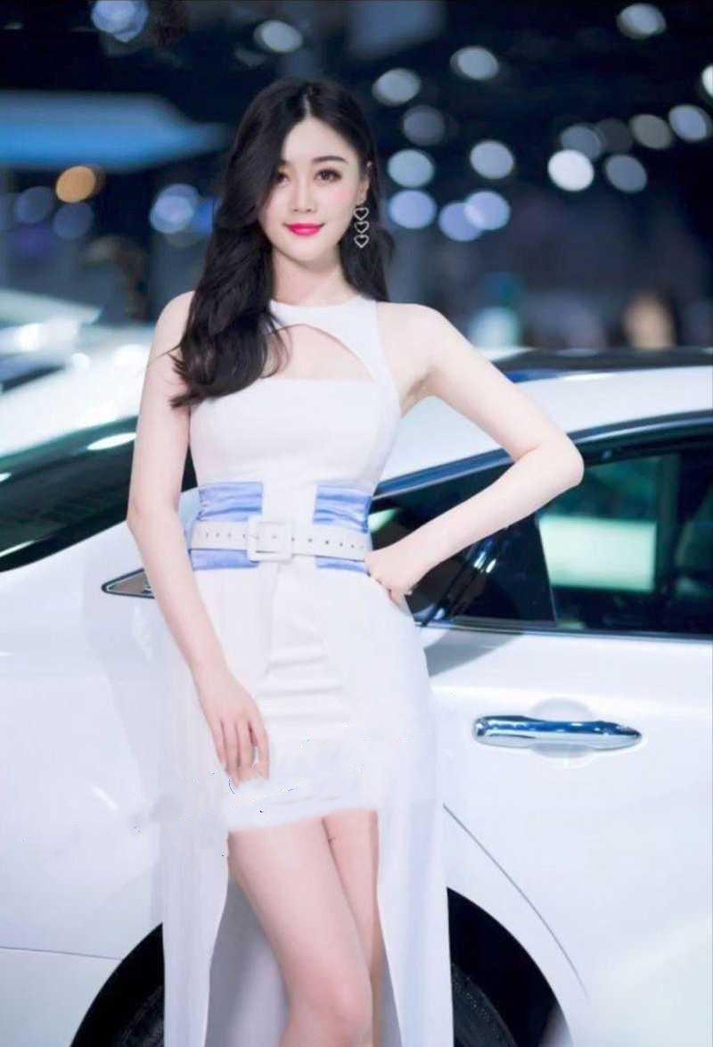 大连退役车模吕美熙与金主淫照和性爱视频流出 高颜值 巨乳 蜜桃臀 黄金比例身材 被金主各种调教爆操 真够淫荡的