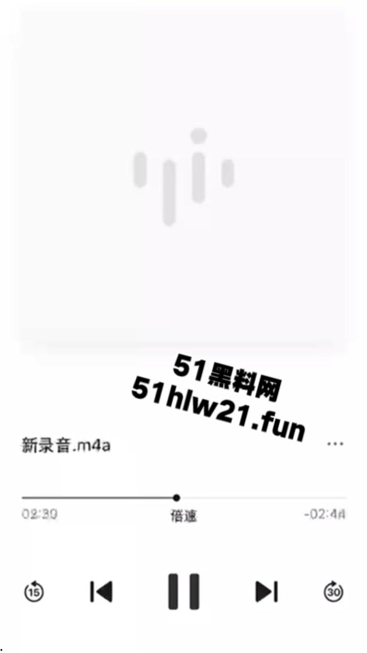 上海3人搭顺风车去江苏，半路竟被司机恶意加价，拒绝司机加价后竟被丢在高速上司机称钱没到位！