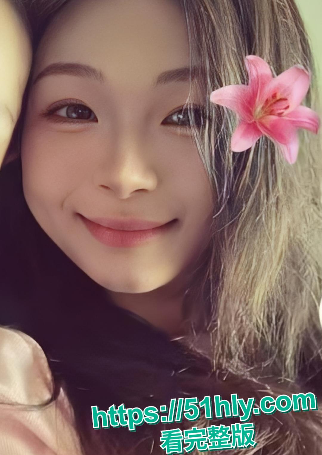 曾在河北老街扮演不倒翁而爆抖音的 抖音网红孙鹤滋 不倒翁被演艺总监李维金严重精神控制 !