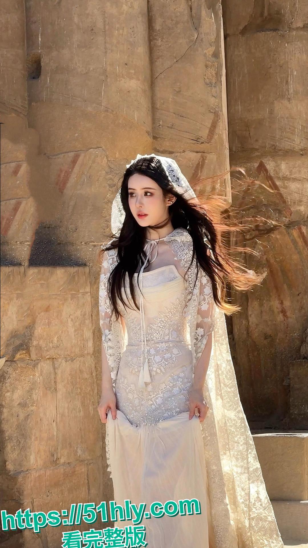 惊天大瓜!网红韦雪整容改命,设局秦奋索 9 亿分手费,如今遭前夫现任联手背刺