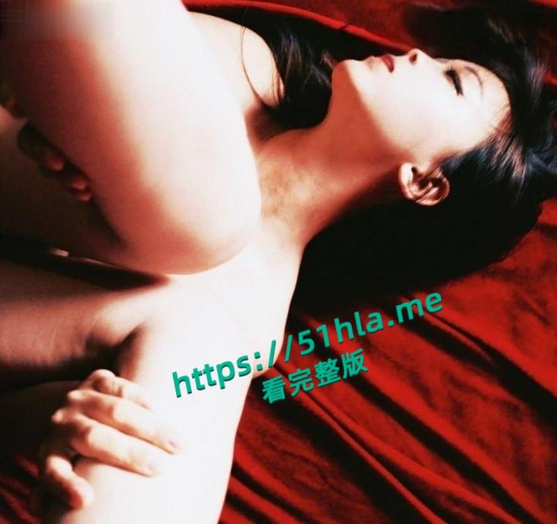 推特女神【图图TUTU】高颜值外表写真模特,私下却是只极品反差母狗,阴毛茂盛性欲爆炸高价付费门槛福利流出!