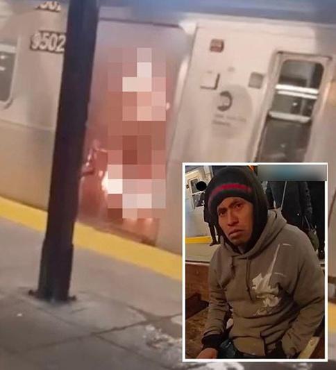 美国纽约地铁上一女子活活被烧死视频流出 嫌疑人冷血在旁观看 现场画面堪比好莱坞大片 视觉效果绝对震撼你的眼球