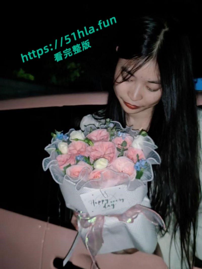 江西抚州英语教师【Jessica】不雅视频曝光，白嫩大奶被不停揉捏，肥臀嫩逼紧裹肉棒淫荡十足！