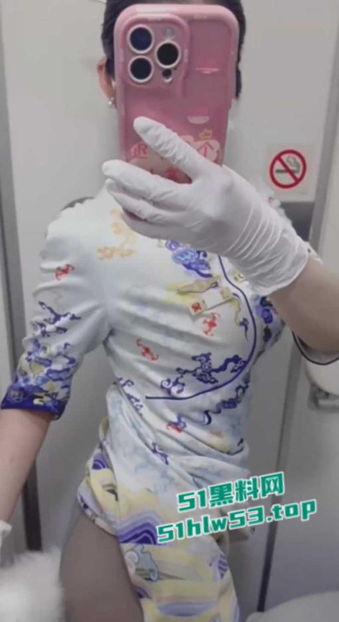 海南航空【阮姐】飞机高空狐狸尾肛塞自慰,落地与富二代激情车震,按头疯狂口交暴力撕开丝袜打桩爆操!