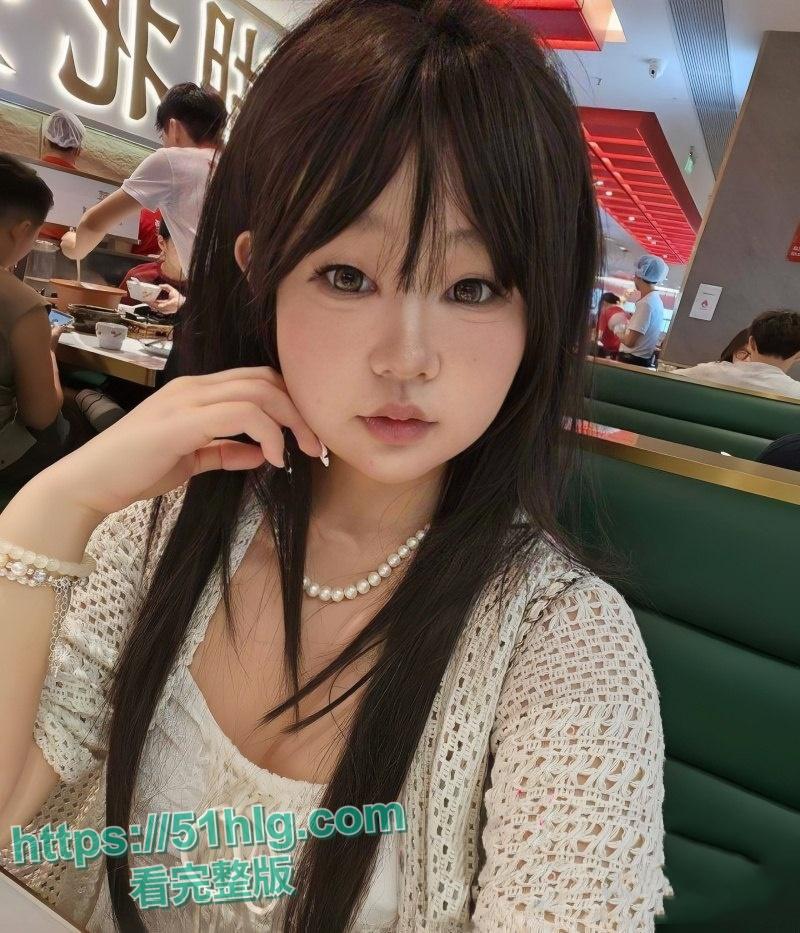 狂野派对！骚女【李若曦】与闺蜜化身性感欲女，遭精神小伙前后夹击，现场呻吟此起彼伏，淫荡不堪