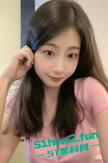 唐山极品母狗【吴蕾云】背着男友偷吃猛男，被大屌操到腿软，口爆颜射舔得干干净净，全程自拍视频惨遭流出！