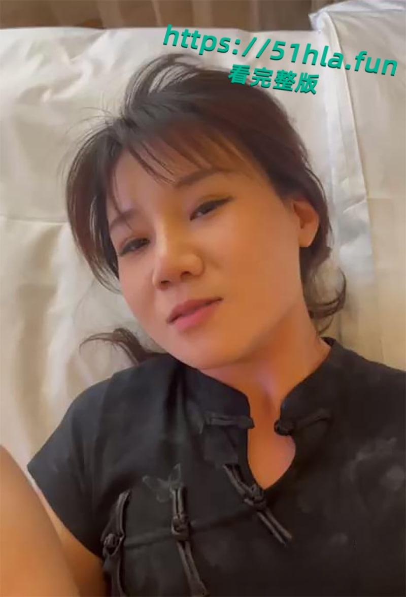 山东淄博警花【朱潇婉】大量出轨视频被曝，美艳人妻性欲极强，露脸约炮舔屌满嘴骚话高潮淫叫！