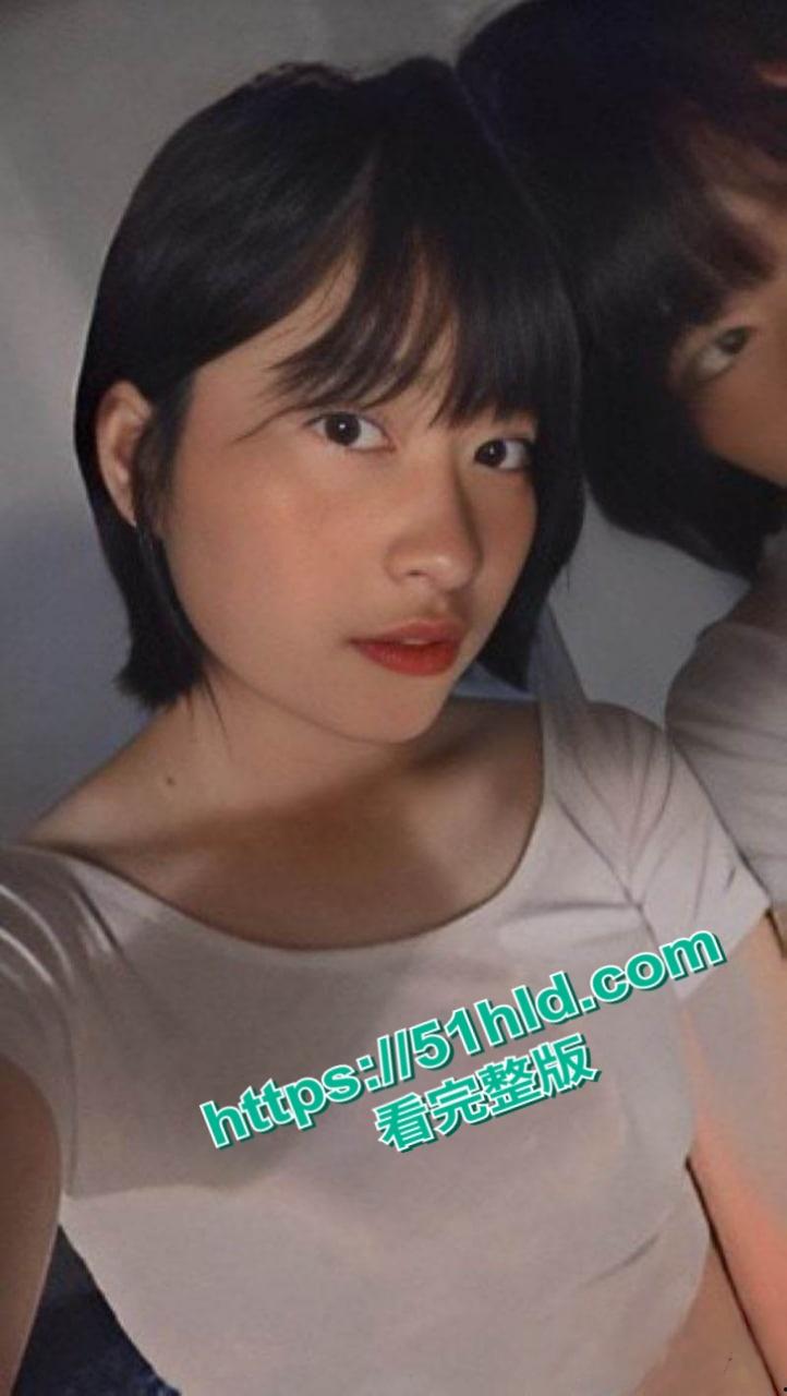 极品反差母狗【洪晓婕】裸照视频流出,娇嫩身躯散发青春气息,舔屏诱惑视觉冲击拉满!