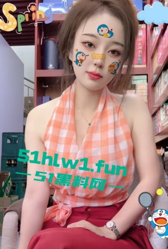 抖音【Alina】线上卖烟线下卖逼，副业带流量，主业卖逼才是真正赚钱的路子，靠当鸡买豪车豪宅！