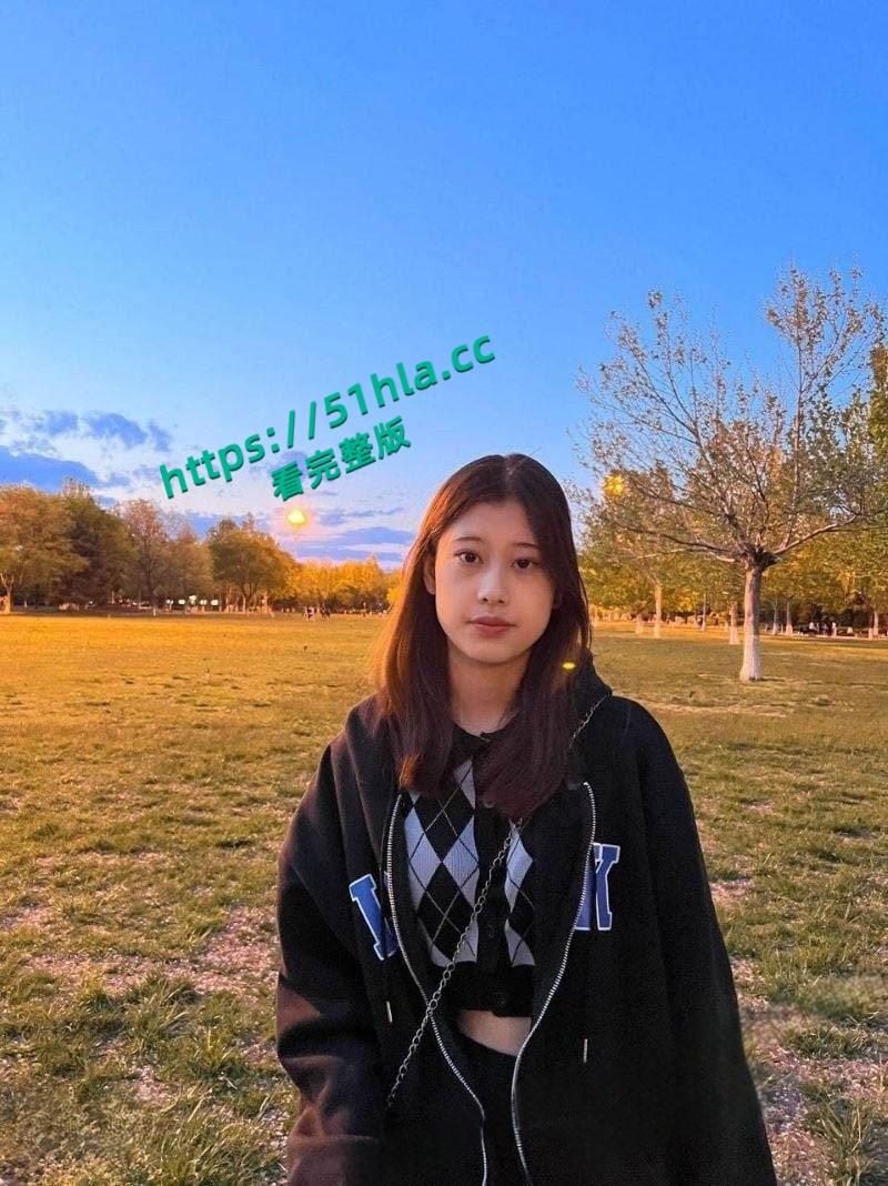 极品美女大学生性爱视频与生活照泄露,校花私下反差爆表,嫩穴高潮淫态炸裂!