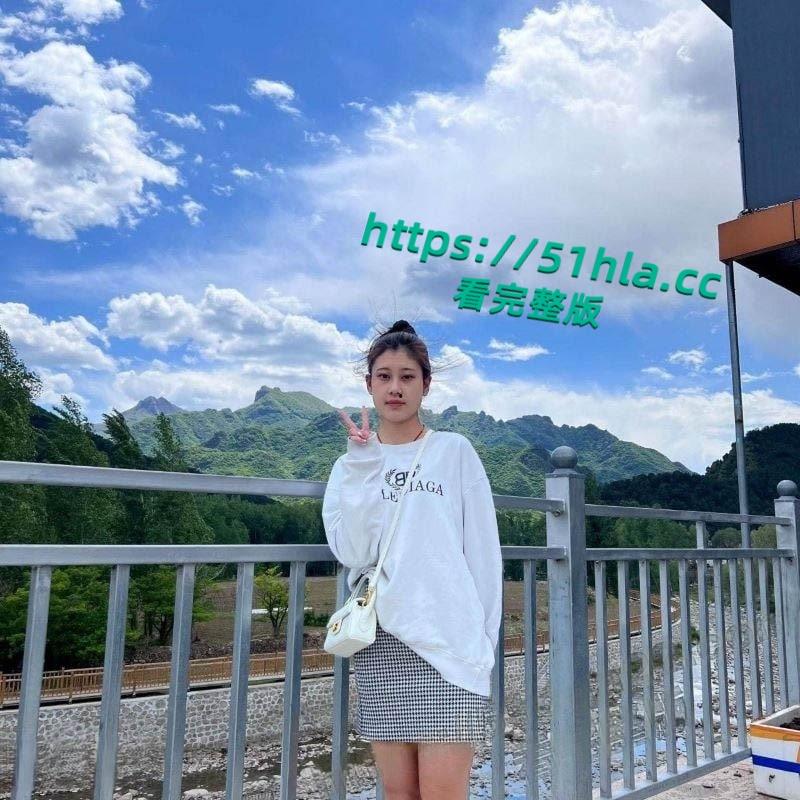 极品美女大学生性爱视频与生活照泄露,校花私下反差爆表,嫩穴高潮淫态炸裂!