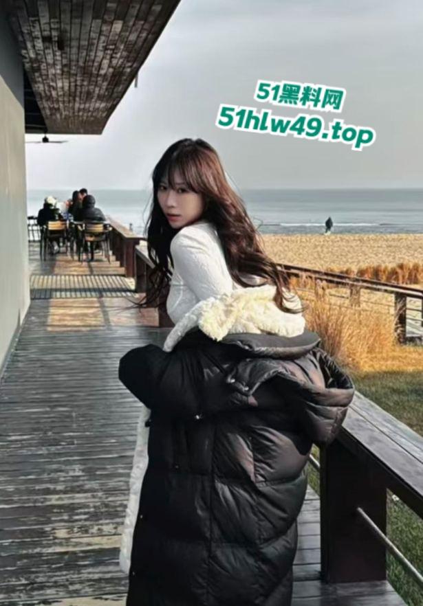 天津抖音小网红【崔玥】性感尤物，颜值超高私下骚的流水和大哥线下约炮被拍下曝光！