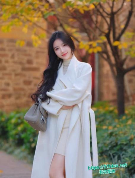 上海极品反差母狗张欣然彻底沦陷 白天清纯女神 夜里被男主SM捆绑吊打调教 骚浪入骨狂求鞭打