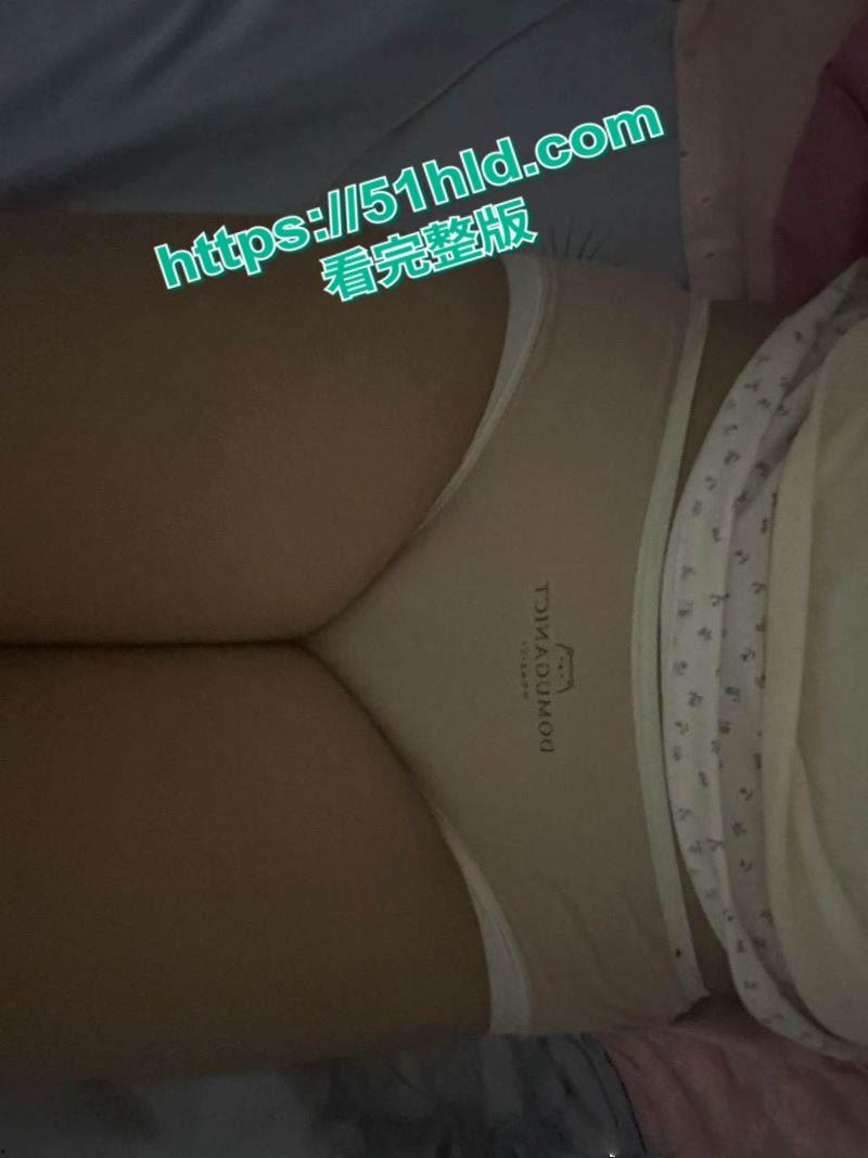 河南周口【胡邱瑜】网调视频曝光,乖乖女秒变骚母狗露脸摸奶,叫爸爸反差到极致!