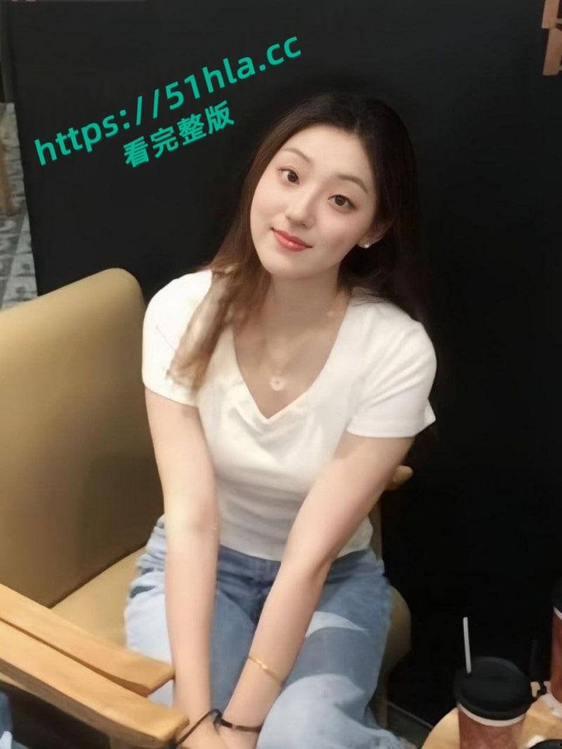 陕西西安美术学院【郑玉玲】为实现财富自由,誓要下海做网黄与男友苦练床技被曝光私拍!