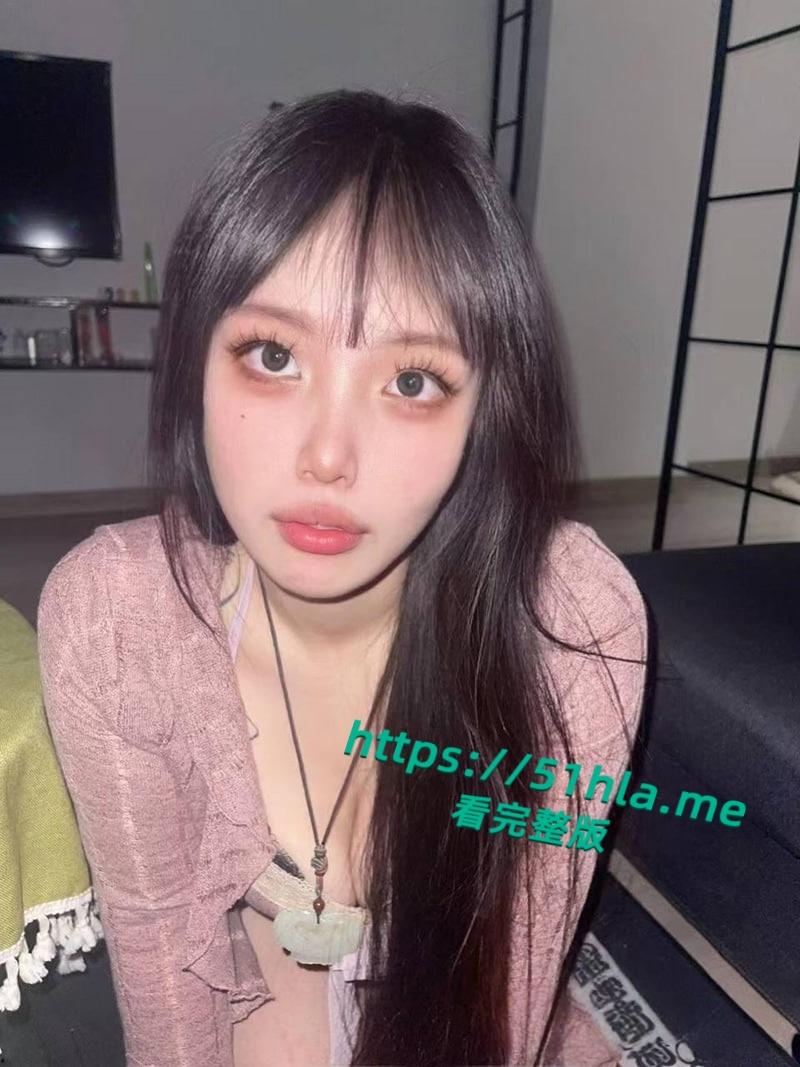 道教法师【张蕾】背叛男友【张东宇】出轨做爱视频流出,震动棒调教骚逼淫水四溢,主动上位骑乘美乳摇曳无比诱惑!