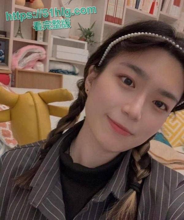 【江苏】动力健身房原来不止锻炼肌肉，还能挖掘淫洞！私教【小贝】沦为性爱母狗，酒店大战客户激情连连。