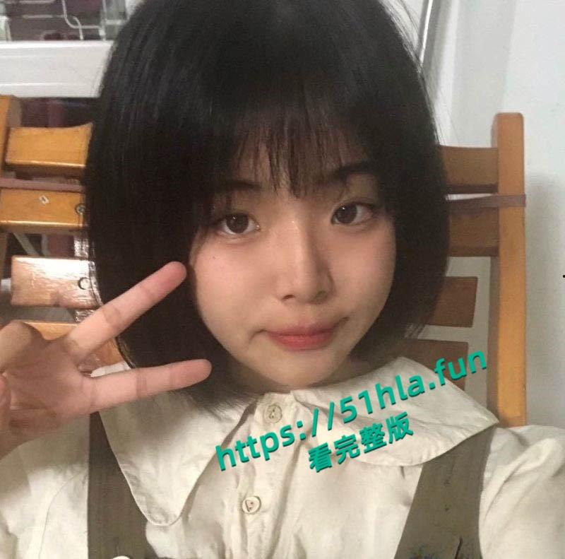 山西运城学生妹【陈茹茹】性爱视频流出，手捧大屌一顿猛吸被勒脖后入狂操淫叫连连！