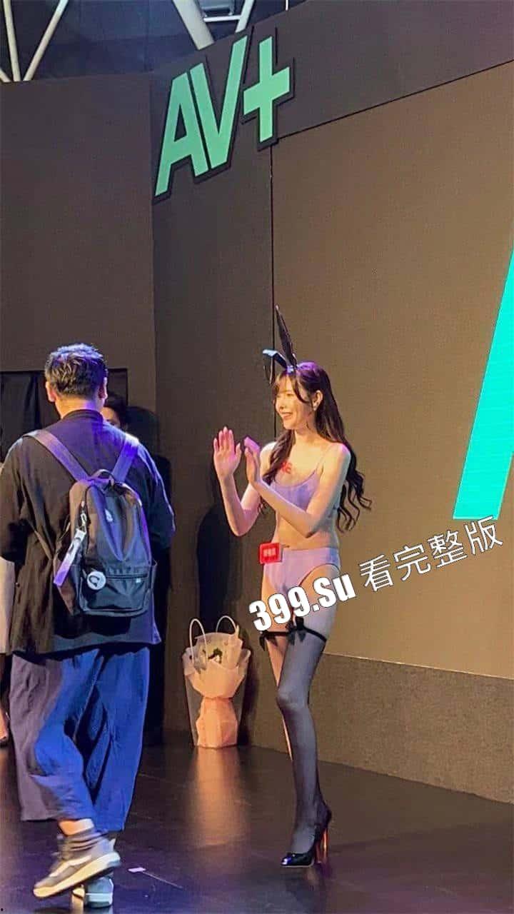 台湾成人展 最熟悉的陌生人在台吸引15万学生前去朝圣,台媒爆出AV女优在台卖淫价格 桥本有菜两炮高达144万(附活动现场海量高清照和视频合集)