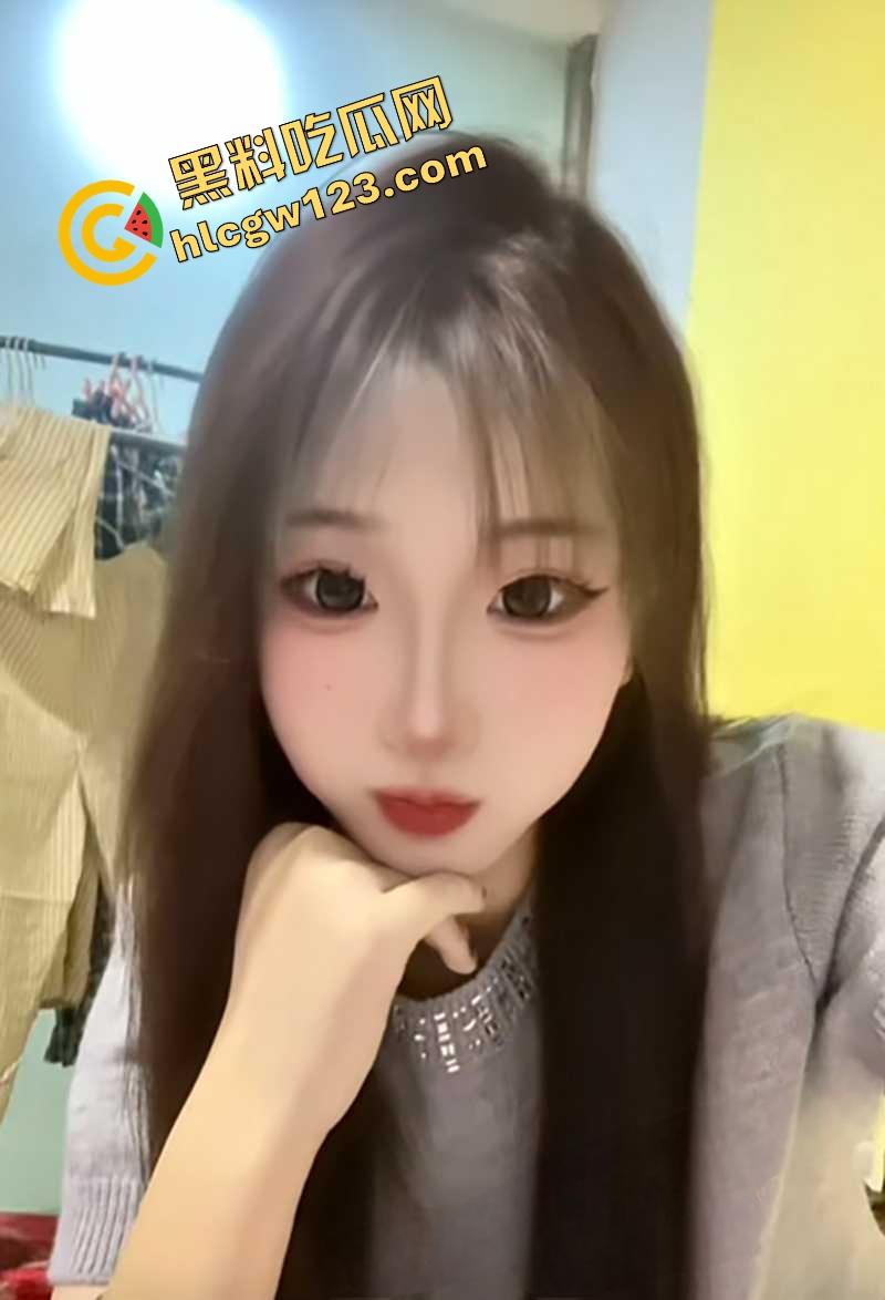 2000块砸晕嫩妹,东南文理学院08年学生『林七七』价码聊到明明白白,被爆一顿爆操捧臀猛干视频疯传!