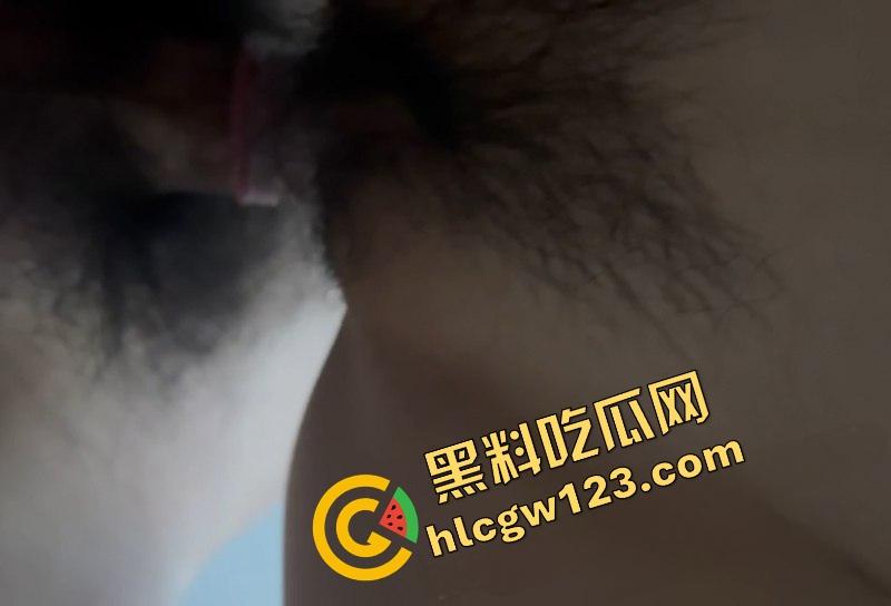 2000块砸晕嫩妹,东南文理学院08年学生『林七七』价码聊到明明白白,被爆一顿爆操捧臀猛干视频疯传!