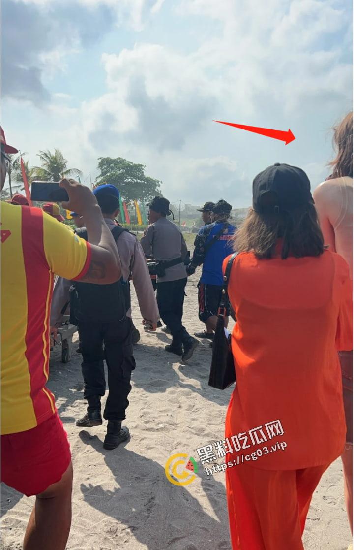 【卡琳娜】痛苦回应事发经过【仲尼】巴厘岛溺亡 生日变忌日 搜救现场画面曝光